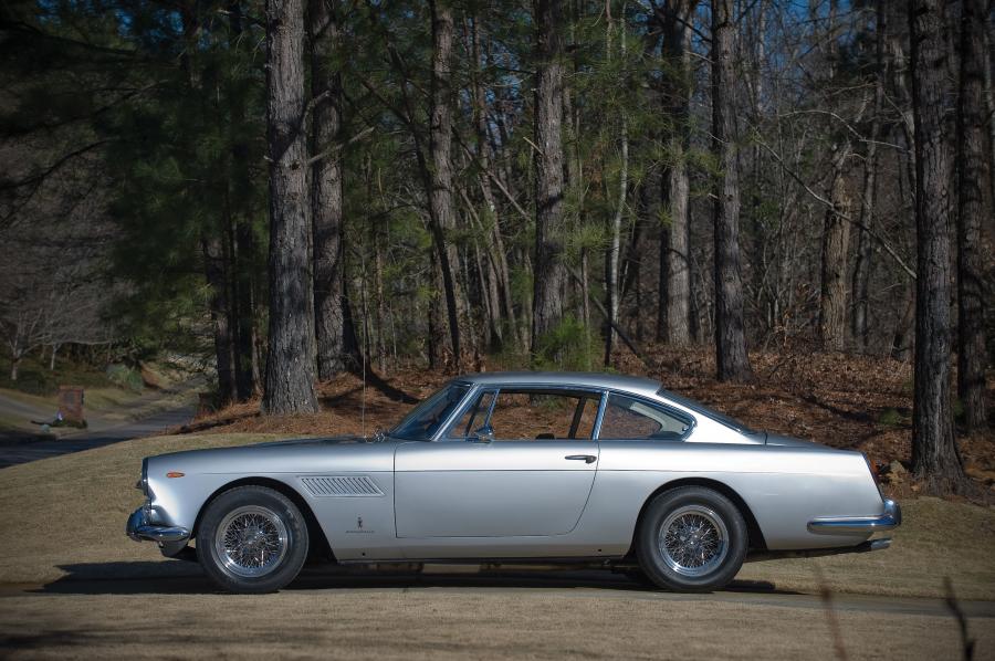  Ferrari 250 GTE 1963 года  (фото 10 из 24)